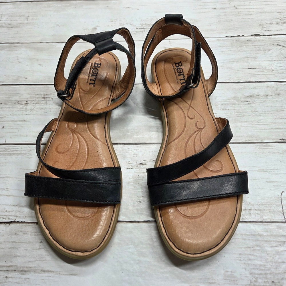 Born F20203 Strappy Flat Sandals Women 8M Black Leather Ankle Strap Handcrafted